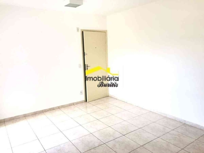 Apartamento com 3 quartos para alugar no bairro Buritis, 63m²