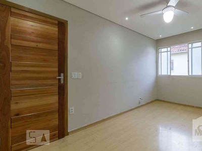 Casa com 2 quartos à venda no bairro São João Batista (venda Nova), 48m²