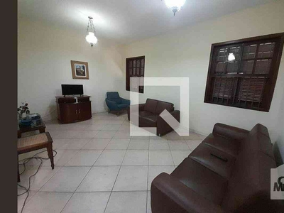 Casa com 4 quartos à venda no bairro Jaraguá, 203m²