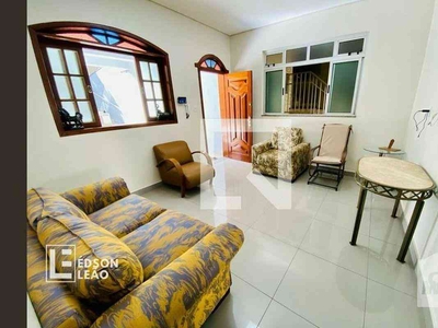 Casa com 6 quartos à venda no bairro Floramar, 345m²