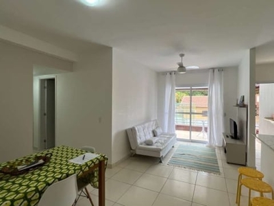 Apartamento no 1.º andar apara locação anual com quadra de tênis