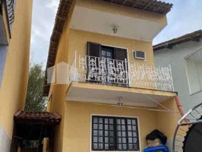 Casa com 2 quartos à venda na rua arauana, vila valqueire, rio de janeiro, 100 m2 por r$ 430.000