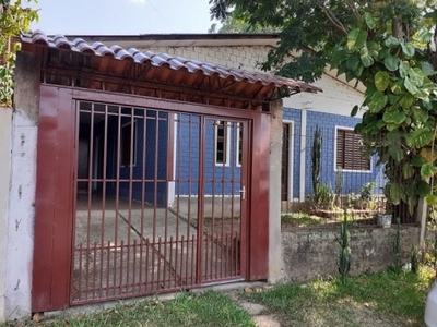 Casa de 110 m², com 03 dormitórios, para aluguel