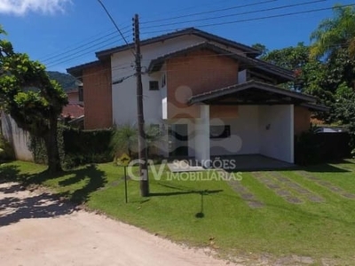 Casa para temporada, á partir r$ 1.300/dia - condomínio lagoinha - ubatuba/sp