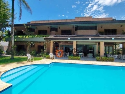 Magnífico sobrado com 6 suítes, piscina, área gourmet à venda, 925 m² por r$ 4.300.000 - jardim acapulco - guarujá/sp