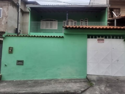 Vendo duplex, em são gonçalo, rj, 3 quartos a 5 minutos do centro do alcântara.