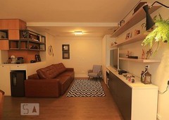 APARTAMENTO no 7º andar com 4 dormitórios e 3 garagens