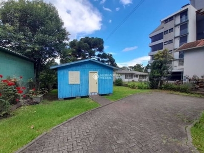 Casa com 2 quartos para alugar na visconde de maua, 337, centro, canela, 60 m2 por r$ 2.000