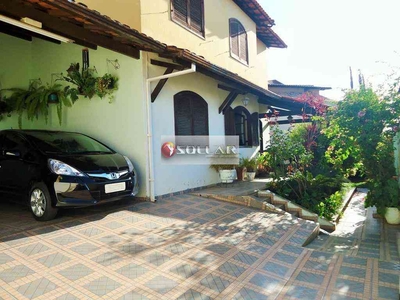 Casa com 4 quartos à venda no bairro Planalto, 198m²