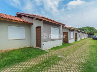 Casa em Condomínio 2 dorms à venda Rua Santa Mônica, Ponta Grossa - Porto Alegre