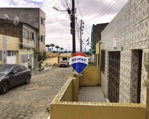 Casa com 2 dormitórios para alugar por R$ 400,00/mês - Severiano Moraes Filho - Garanhuns