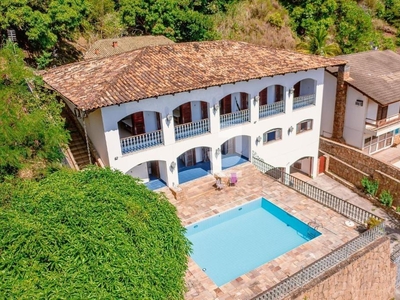 Casa em Praia Do Arrastão, São Sebastião/SP de 600m² 7 quartos à venda por R$ 1.999.000,00