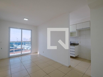 APARTAMENTO no 8º andar com 2 dormitórios e 1 garagem