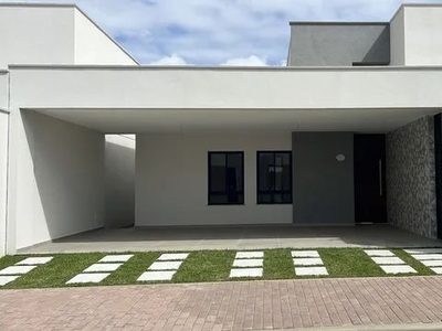 Aluga-se casa 3 quartos com garagem no Cond. Trend bairro Sim