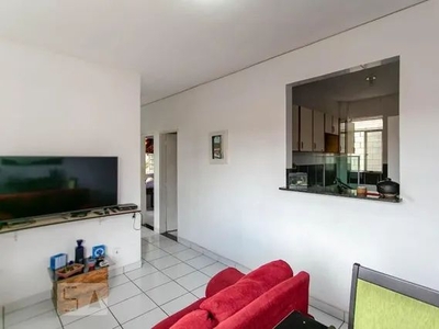 Apartamento para Aluguel - Santa Terezinha, 3 Quartos, 60 m2