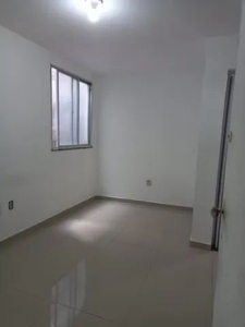 Apartamento quarto sala cozinha e banheiro no Recreio dos Bandeirantes