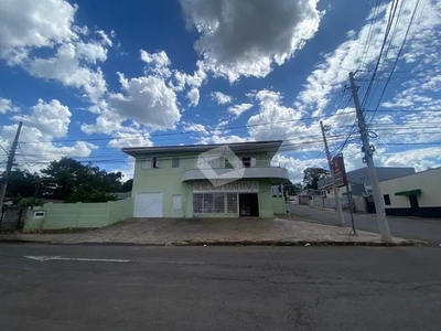 CASA COM 2 PAVIMENTOS BAIRRO VILA LUIZA