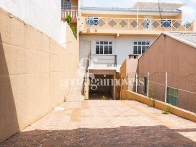 Casa com 2 quartos à venda na rua barbosa ferraz, 169, xaxim, curitiba por r$ 700.000