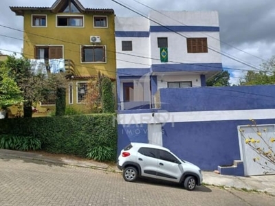 Casa em condomínio fechado com 3 quartos para alugar na avenida vicente monteggia, 1010, cavalhada, porto alegre por r$ 2.800