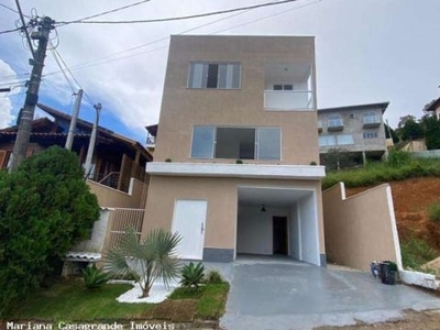 Casa em condomínio para venda em teresópolis, tijuca, 4 dormitórios, 1 suíte, 2 banheiros, 2 vagas