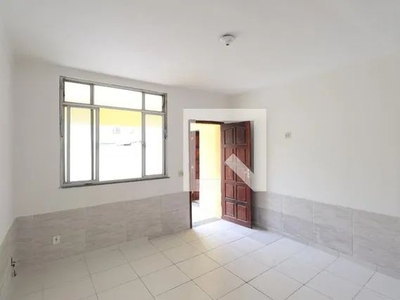 Casa para Aluguel - Camarão, 2 Quartos, 100 m2