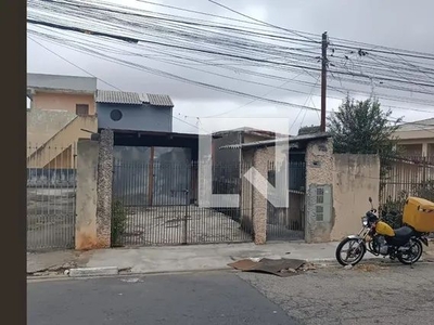 Casa para Aluguel - Cidade Sao Mateus, 1 Quarto, 55 m2