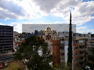 Ótima cobertura no edifício anacapri