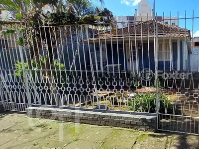 Casa 2 dorms à venda Rua Dezenove de Abril, Jardim Sabará - Porto Alegre