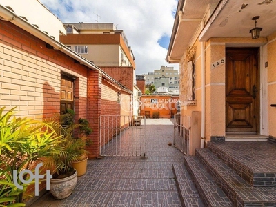 Casa 4 dorms à venda Rua Afonso Pena, Azenha - Porto Alegre