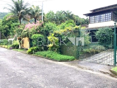 Casa em condomínio fechado com 4 quartos para alugar na estrada mucuiba, 77, vargem grande, rio de janeiro, 360 m2 por r$ 5.500