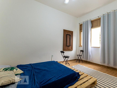 Apartamento À Venda