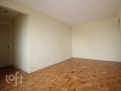 Apartamento à venda em Campo Belo com 60 m², 2 quartos, 1 vaga