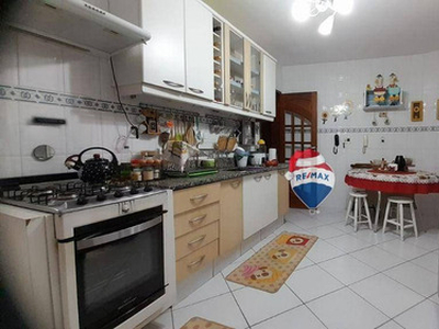 Apartamento Com 3 Dormitórios ,1 Suíte À 144 M² Por R$ 855.000
