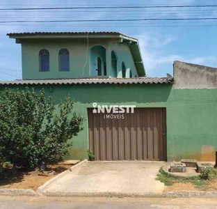 Casa com 3 quartos à venda no bairro Parque Veiga Jardim, 194m²