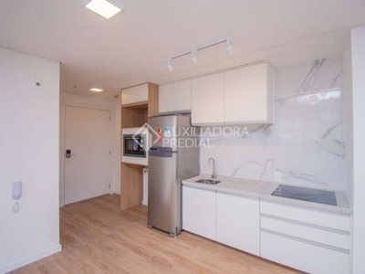 Apartamento com 1 quarto para alugar na avenida lageado, 615, petrópolis, porto alegre, 44 m2 por r$ 6.000