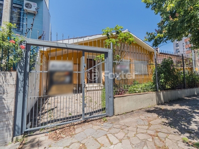 Casa 3 dorms à venda Rua Conselheiro Brusque, Jardim Itu - Porto Alegre