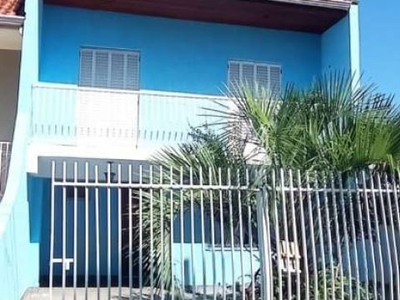 Casa com 4 quartos à venda na edgar de souza, 62, guabirotuba, curitiba por r$ 700.000