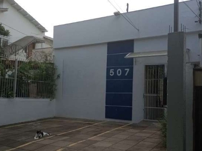 Casa com 6 quartos para alugar na rua chile, 507, jardim botânico, porto alegre por r$ 3.800