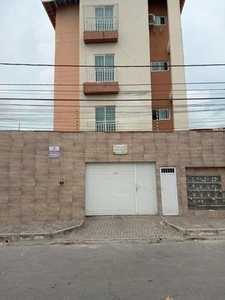 APARTAMENTO NO MONTESE!!!
Excelente localização, sem condomínio, 02 quartos, sendo um suit