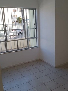 Apartamento para aluguel tem 60 metros quadrados com 2/4 - Imbuí.