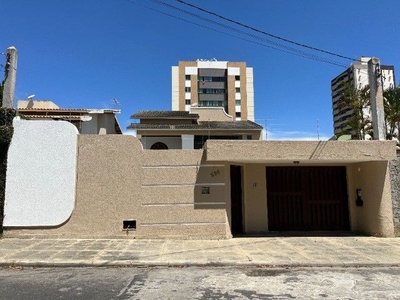 Casa Alto Padrão no Candeias