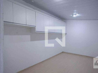 Casa com 1 quarto à venda no bairro Céu Azul, 141m²