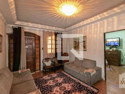 Casa com 4 quartos à venda no bairro Califórnia, 540m²