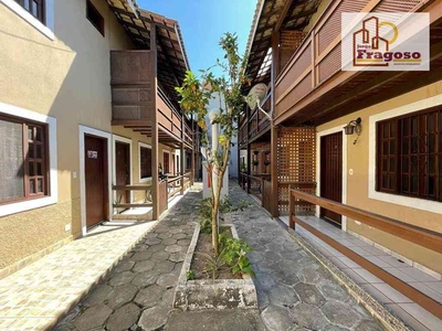 Casa em Condomínio com 2 quartos à venda no bairro Palmeiras, 65m²
