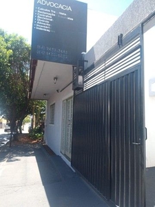 Casa + escritório para aluguel tem 200 metros quadrados com 3 quartos em Vila Morais Calda