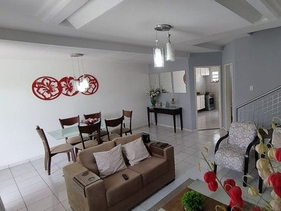 Casa para aluguel Comercial ou venda, com 200M² com 3/4 sendo 1 suite, no Bairro Capuchin