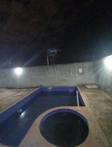 Sobrado com piscina/ P/ família ?