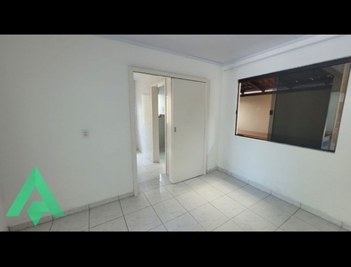 Casa no Bairro Passo Manso em Blumenau com 3 Dormitórios (1 suíte) e 86.7 m²