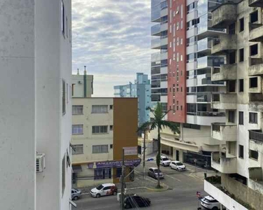 3 dormitórios na Avenida Nereu Ramos