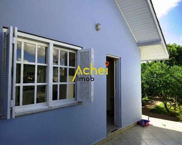 Acheimob vende- Casa com 03 dormitórios uma síte 04 vagas no bairro Camaquã em Porto Alegr